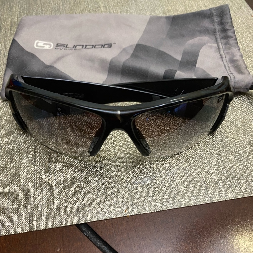 Sundog golf collection sunglasses
